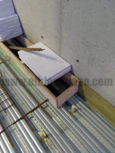 Ejemplo de previsión para el paso de una instalación en losa de chapa colaborante