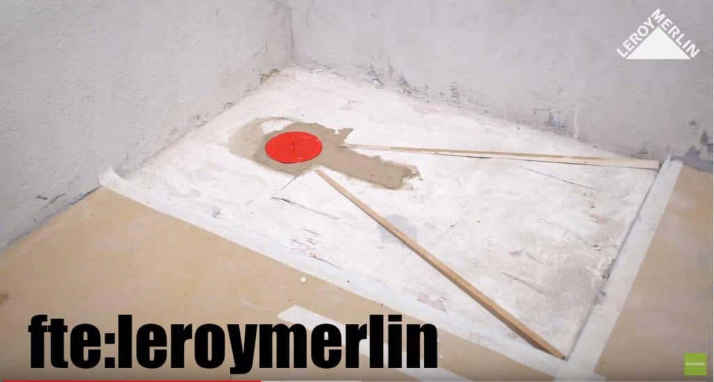 Ejemplo de base de plato de ducha Fte Leroy Merlin